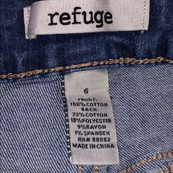 Skinny Jeans - Picture 3 of 4